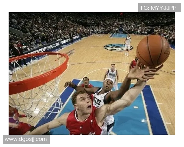 热火小牛第六场激战回顾关键时刻的决策与表现分析